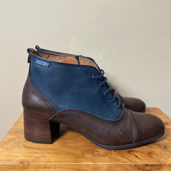 PIKOLINOS Shoes - Pikolinos Bayona Lace Up Bootie Brown Blue